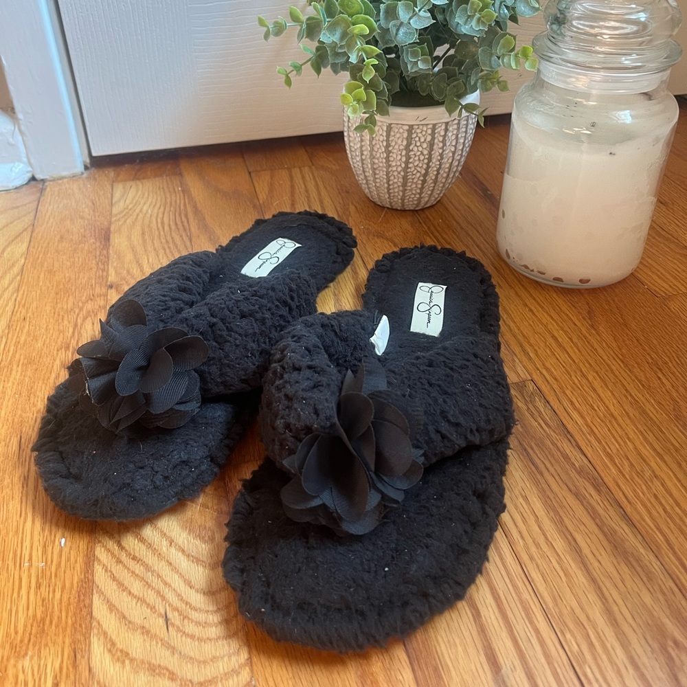Jessica Simpson Black Fuzzy Slippers